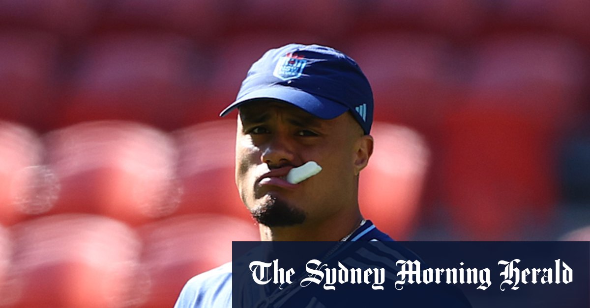 Daley Defends Blues Star Leniu