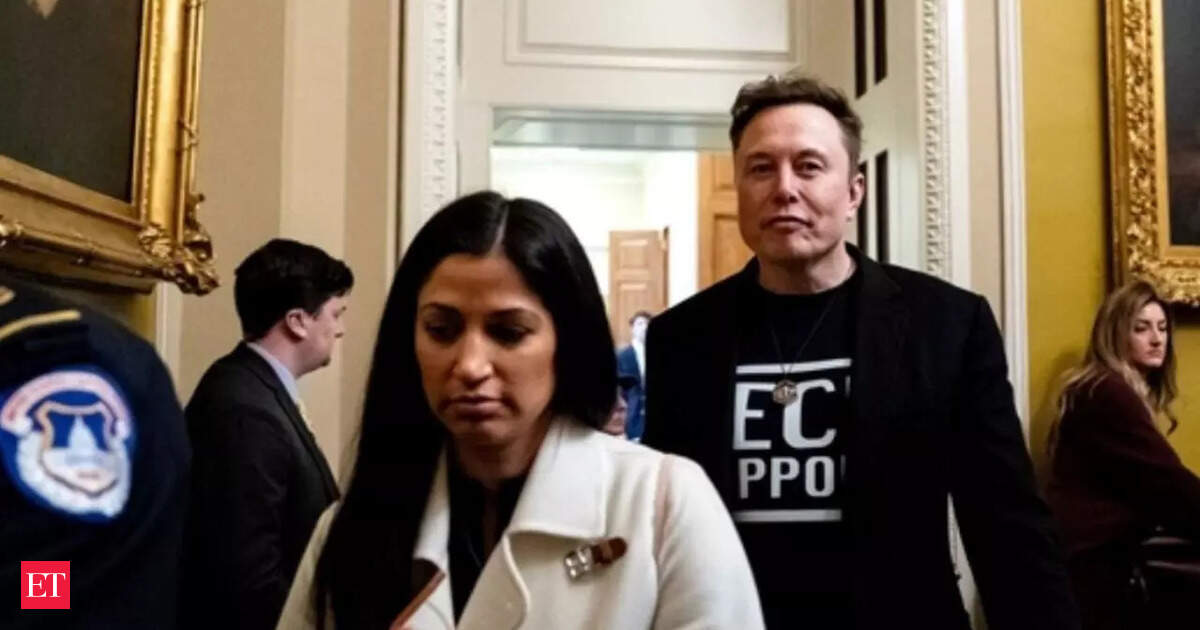 Musk Poaches Trump Aide's Wife