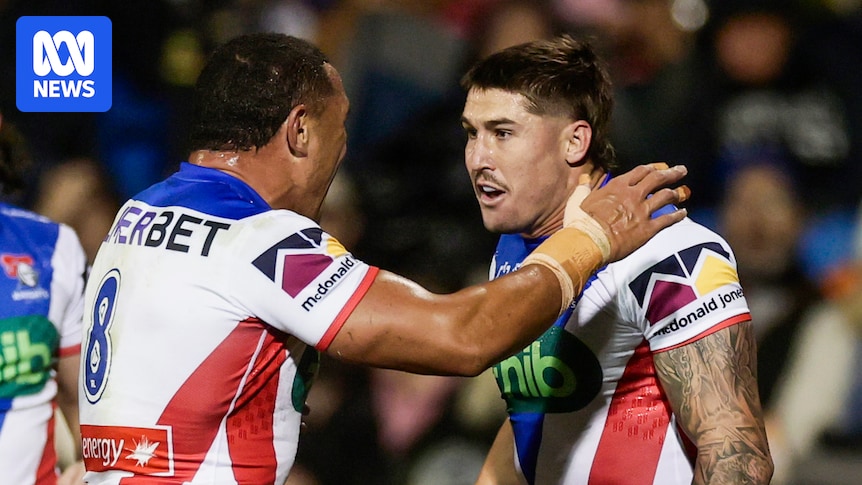 NRL Live Scores: Panthers Vs Knights, Roosters Vs Sharks