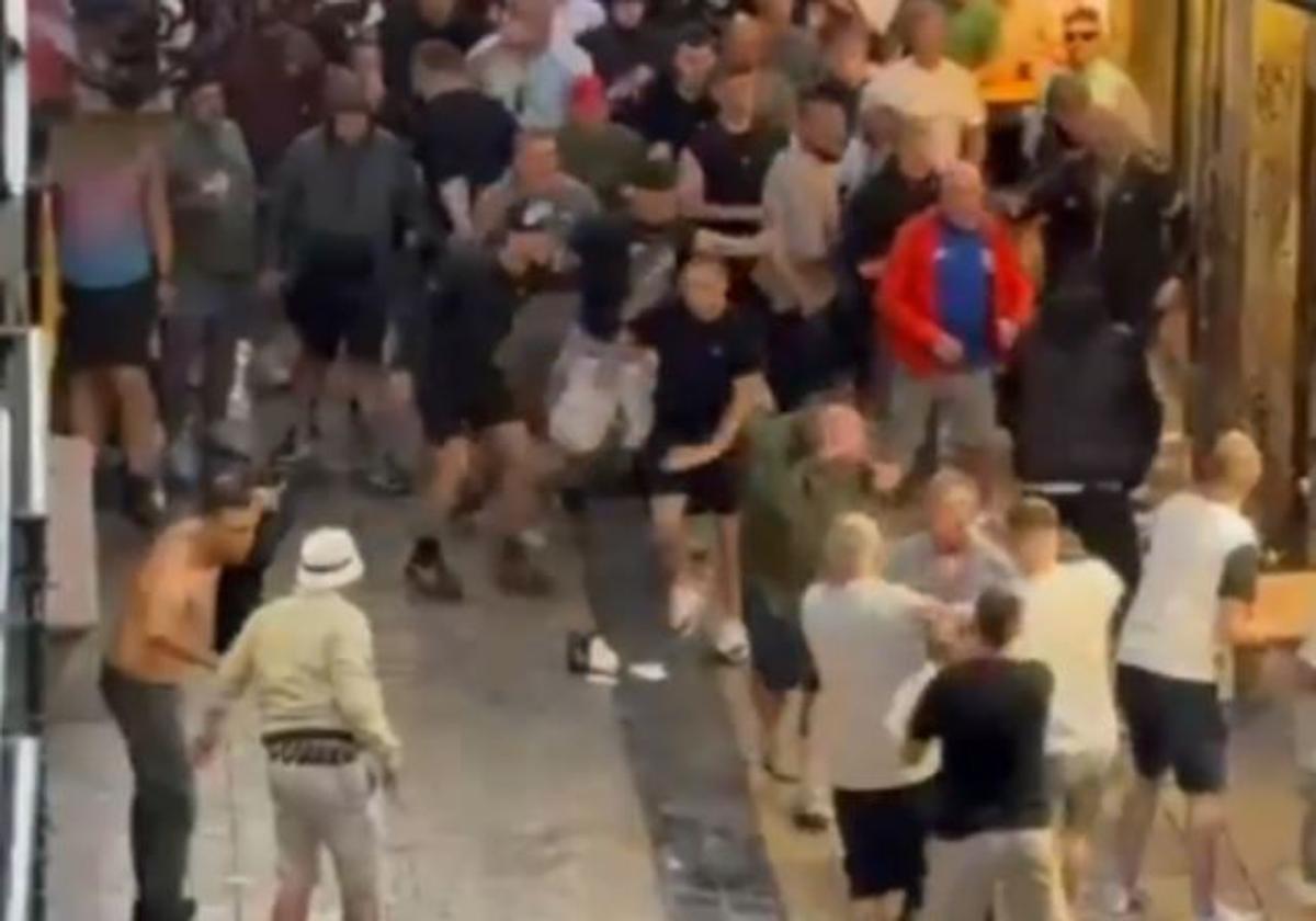 San Sebastián:  Violencia Inglesa En La Parte Vieja