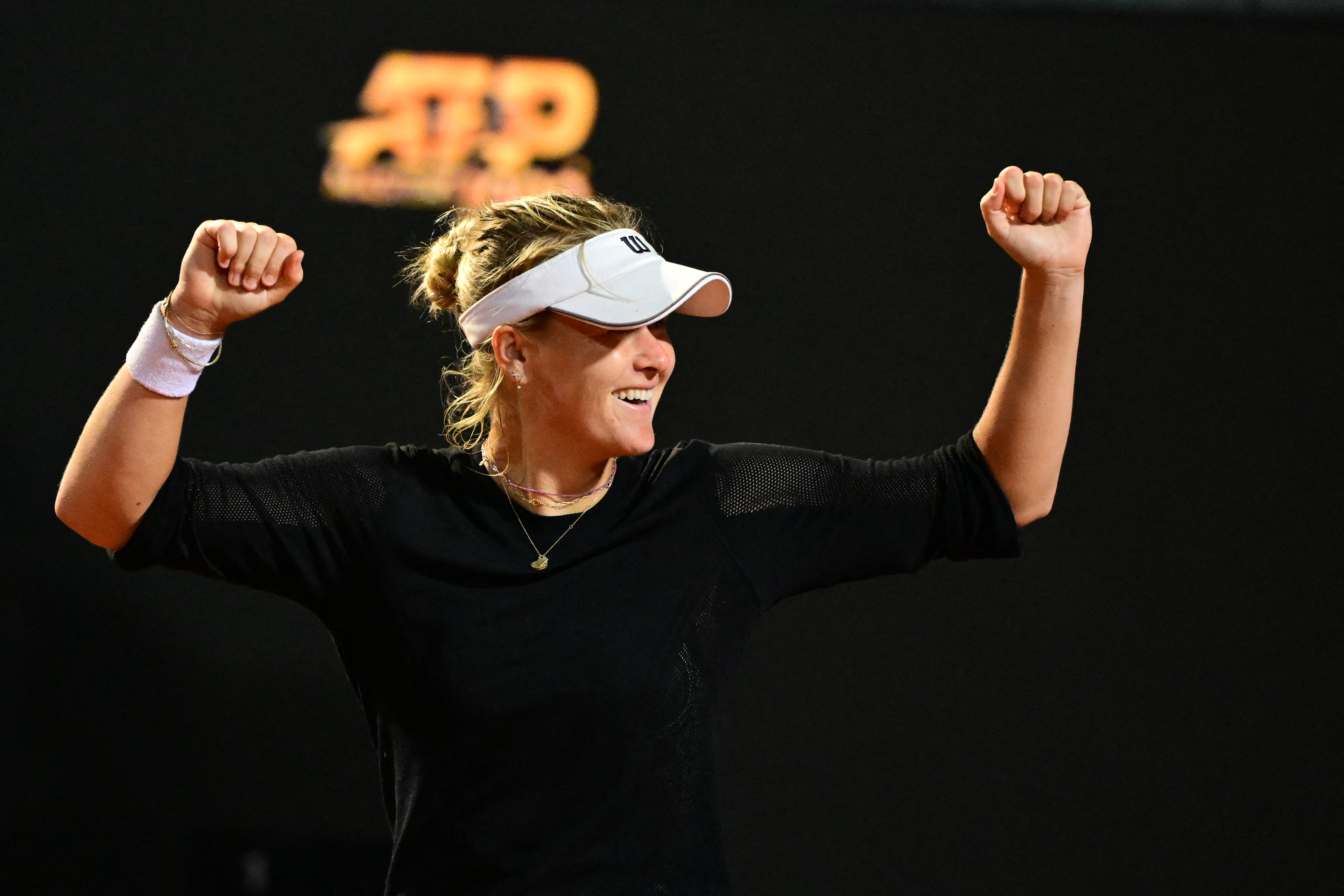 Stearns Makes History: Three Straight Tiebreak Wins