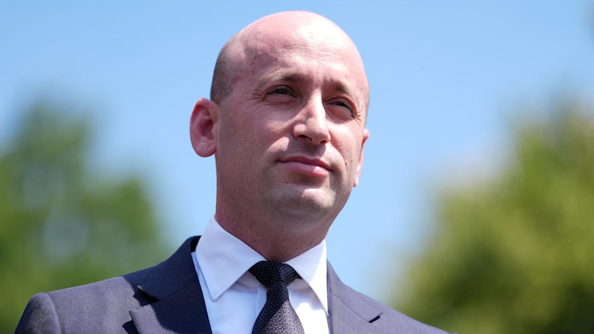 Stephen Miller's Wife Leaves Him For Elon Musk?
