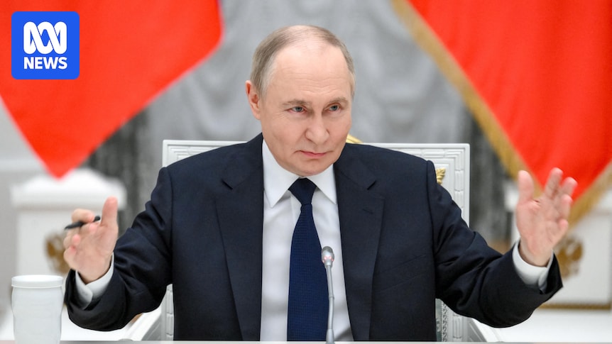 Trump Warns Putin: Ukraine 'Playing With Fire'